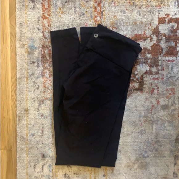 Lulu lemon black leggings - Picture 1 of 4